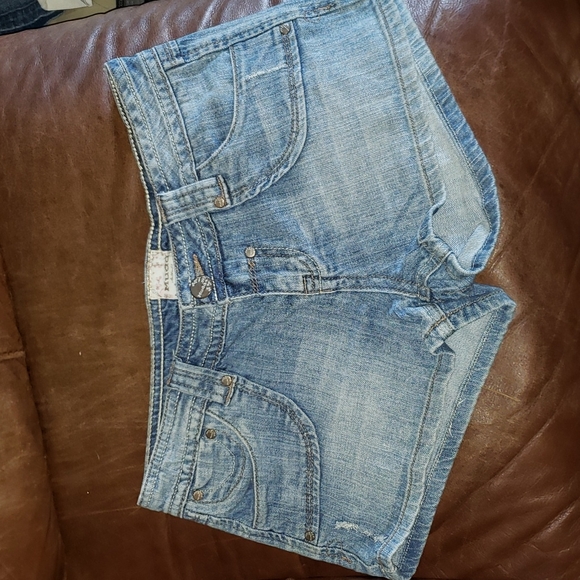 Mudd Pants - MUDD Blue Jean Shorts 9